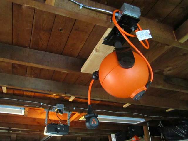 Roboreel Ceiling Mount Power Cord System Getdatgadget