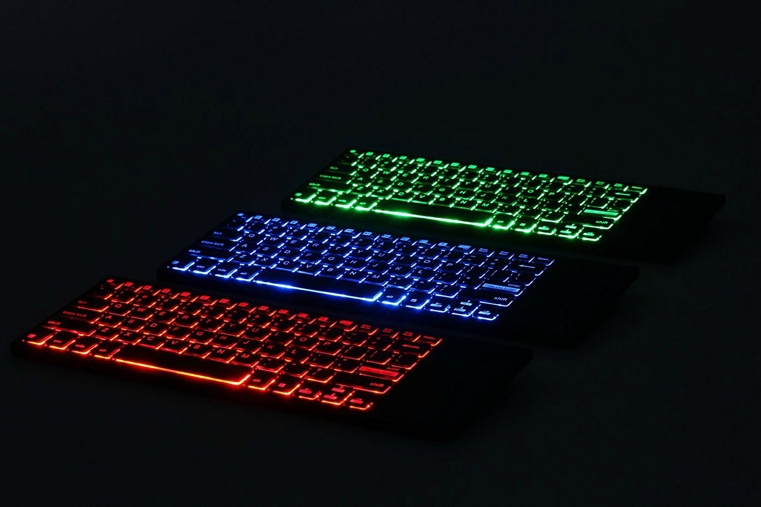 iPazzPort Wireless Keyboard has Multicolored Illumination to Suit your